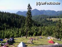 [P04] In fata cabanei Curmatura » foto by Lumis66
 - 
<span class="allrVoted glyphicon glyphicon-heart hidden" id="av231932"></span>
<a class="m-l-10 hidden" id="sv231932" onclick="voting_Foto_DelVot(,231932,5764)" role="button">șterge vot <span class="glyphicon glyphicon-remove"></span></a>
<a id="v9231932" class=" c-red"  onclick="voting_Foto_SetVot(231932)" role="button"><span class="glyphicon glyphicon-heart-empty"></span> <b>LIKE</b> = Votează poza</a> <img class="hidden"  id="f231932W9" src="/imagini/loader.gif" border="0" /><span class="AjErrMes hidden" id="e231932ErM"></span>