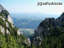 [P05] Valea Crapaturii vazuta de 'La Balcon' » foto by Lumis66
 - 
<span class="allrVoted glyphicon glyphicon-heart hidden" id="av231933"></span>
<a class="m-l-10 hidden" id="sv231933" onclick="voting_Foto_DelVot(,231933,5764)" role="button">șterge vot <span class="glyphicon glyphicon-remove"></span></a>
<a id="v9231933" class=" c-red"  onclick="voting_Foto_SetVot(231933)" role="button"><span class="glyphicon glyphicon-heart-empty"></span> <b>LIKE</b> = Votează poza</a> <img class="hidden"  id="f231933W9" src="/imagini/loader.gif" border="0" /><span class="AjErrMes hidden" id="e231933ErM"></span>