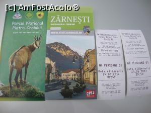 [P60] Tichetele de vizitare a Parcului Naţional Piatra Craiului + pliante primite de la Centrul de Informare turistică din Zărneşti.  » foto by Floryn81
 - 
<span class="allrVoted glyphicon glyphicon-heart hidden" id="av878808"></span>
<a class="m-l-10 hidden" id="sv878808" onclick="voting_Foto_DelVot(,878808,5764)" role="button">șterge vot <span class="glyphicon glyphicon-remove"></span></a>
<a id="v9878808" class=" c-red"  onclick="voting_Foto_SetVot(878808)" role="button"><span class="glyphicon glyphicon-heart-empty"></span> <b>LIKE</b> = Votează poza</a> <img class="hidden"  id="f878808W9" src="/imagini/loader.gif" border="0" /><span class="AjErrMes hidden" id="e878808ErM"></span>