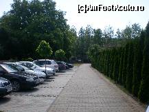 [P04] Hajduszoboszlo - Pensiunea Izabela - vedere catre parcare si strada Damjanich. » foto by presario
 - 
<span class="allrVoted glyphicon glyphicon-heart hidden" id="av75564"></span>
<a class="m-l-10 hidden" id="sv75564" onclick="voting_Foto_DelVot(,75564,5781)" role="button">șterge vot <span class="glyphicon glyphicon-remove"></span></a>
<a id="v975564" class=" c-red"  onclick="voting_Foto_SetVot(75564)" role="button"><span class="glyphicon glyphicon-heart-empty"></span> <b>LIKE</b> = Votează poza</a> <img class="hidden"  id="f75564W9" src="/imagini/loader.gif" border="0" /><span class="AjErrMes hidden" id="e75564ErM"></span>