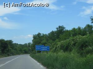 [P20] DN 7 în apropiere de Silistra - gardul de verdeață din dreapta reprezintă granița cu România.  » foto by tata123 🔱
 - 
<span class="allrVoted glyphicon glyphicon-heart hidden" id="av869230"></span>
<a class="m-l-10 hidden" id="sv869230" onclick="voting_Foto_DelVot(,869230,5875)" role="button">șterge vot <span class="glyphicon glyphicon-remove"></span></a>
<a id="v9869230" class=" c-red"  onclick="voting_Foto_SetVot(869230)" role="button"><span class="glyphicon glyphicon-heart-empty"></span> <b>LIKE</b> = Votează poza</a> <img class="hidden"  id="f869230W9" src="/imagini/loader.gif" border="0" /><span class="AjErrMes hidden" id="e869230ErM"></span>