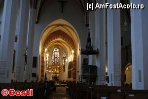 [P19] Promenadă în Leipzig / Interiorul bisericii Sf. Toma. Vedere spre altar.  » foto by Costi
 - 
<span class="allrVoted glyphicon glyphicon-heart hidden" id="av383804"></span>
<a class="m-l-10 hidden" id="sv383804" onclick="voting_Foto_DelVot(,383804,5925)" role="button">șterge vot <span class="glyphicon glyphicon-remove"></span></a>
<a id="v9383804" class=" c-red"  onclick="voting_Foto_SetVot(383804)" role="button"><span class="glyphicon glyphicon-heart-empty"></span> <b>LIKE</b> = Votează poza</a> <img class="hidden"  id="f383804W9" src="/imagini/loader.gif" border="0" /><span class="AjErrMes hidden" id="e383804ErM"></span>