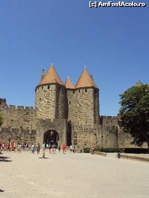 [P02] Porte Narbonnaise, la intrarea in Cite (Carcassonne)  » foto by Carmen Ion
 - 
<span class="allrVoted glyphicon glyphicon-heart hidden" id="av525824"></span>
<a class="m-l-10 hidden" id="sv525824" onclick="voting_Foto_DelVot(,525824,5928)" role="button">șterge vot <span class="glyphicon glyphicon-remove"></span></a>
<a id="v9525824" class=" c-red"  onclick="voting_Foto_SetVot(525824)" role="button"><span class="glyphicon glyphicon-heart-empty"></span> <b>LIKE</b> = Votează poza</a> <img class="hidden"  id="f525824W9" src="/imagini/loader.gif" border="0" /><span class="AjErrMes hidden" id="e525824ErM"></span>