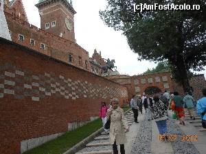 [P13] Cracovia - Castelul Wawel, aproape de intrarea principală, monumentul Tadeusz Kościuszko.  » foto by iulianic
 - 
<span class="allrVoted glyphicon glyphicon-heart hidden" id="av630109"></span>
<a class="m-l-10 hidden" id="sv630109" onclick="voting_Foto_DelVot(,630109,5995)" role="button">șterge vot <span class="glyphicon glyphicon-remove"></span></a>
<a id="v9630109" class=" c-red"  onclick="voting_Foto_SetVot(630109)" role="button"><span class="glyphicon glyphicon-heart-empty"></span> <b>LIKE</b> = Votează poza</a> <img class="hidden"  id="f630109W9" src="/imagini/loader.gif" border="0" /><span class="AjErrMes hidden" id="e630109ErM"></span>