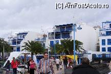 [P22] Arrecife (Lanzarote) - nu era o zi prea calda, dar micii comercianti s-au grabit sa-si intinda marfa. » foto by IUBONI
 - 
<span class="allrVoted glyphicon glyphicon-heart hidden" id="av77489"></span>
<a class="m-l-10 hidden" id="sv77489" onclick="voting_Foto_DelVot(,77489,6011)" role="button">șterge vot <span class="glyphicon glyphicon-remove"></span></a>
<a id="v977489" class=" c-red"  onclick="voting_Foto_SetVot(77489)" role="button"><span class="glyphicon glyphicon-heart-empty"></span> <b>LIKE</b> = Votează poza</a> <img class="hidden"  id="f77489W9" src="/imagini/loader.gif" border="0" /><span class="AjErrMes hidden" id="e77489ErM"></span>