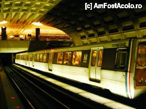 [P35] Washington DC - metroul » foto by makuy*
 - 
<span class="allrVoted glyphicon glyphicon-heart hidden" id="av478624"></span>
<a class="m-l-10 hidden" id="sv478624" onclick="voting_Foto_DelVot(,478624,6029)" role="button">șterge vot <span class="glyphicon glyphicon-remove"></span></a>
<a id="v9478624" class=" c-red"  onclick="voting_Foto_SetVot(478624)" role="button"><span class="glyphicon glyphicon-heart-empty"></span> <b>LIKE</b> = Votează poza</a> <img class="hidden"  id="f478624W9" src="/imagini/loader.gif" border="0" /><span class="AjErrMes hidden" id="e478624ErM"></span>
