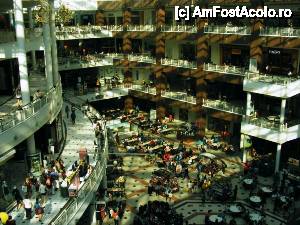 [P38] Washington DC - Pentagon City shopping mall...  » foto by makuy*
 - 
<span class="allrVoted glyphicon glyphicon-heart hidden" id="av478627"></span>
<a class="m-l-10 hidden" id="sv478627" onclick="voting_Foto_DelVot(,478627,6029)" role="button">șterge vot <span class="glyphicon glyphicon-remove"></span></a>
<a id="v9478627" class=" c-red"  onclick="voting_Foto_SetVot(478627)" role="button"><span class="glyphicon glyphicon-heart-empty"></span> <b>LIKE</b> = Votează poza</a> <img class="hidden"  id="f478627W9" src="/imagini/loader.gif" border="0" /><span class="AjErrMes hidden" id="e478627ErM"></span>