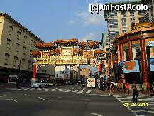 [P07] Poarta de intrare in Chinatown » foto by delia58
 - 
<span class="allrVoted glyphicon glyphicon-heart hidden" id="av219614"></span>
<a class="m-l-10 hidden" id="sv219614" onclick="voting_Foto_DelVot(,219614,6029)" role="button">șterge vot <span class="glyphicon glyphicon-remove"></span></a>
<a id="v9219614" class=" c-red"  onclick="voting_Foto_SetVot(219614)" role="button"><span class="glyphicon glyphicon-heart-empty"></span> <b>LIKE</b> = Votează poza</a> <img class="hidden"  id="f219614W9" src="/imagini/loader.gif" border="0" /><span class="AjErrMes hidden" id="e219614ErM"></span>