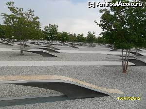 [P08] Pentagon memorial » foto by delia58
 - 
<span class="allrVoted glyphicon glyphicon-heart hidden" id="av520324"></span>
<a class="m-l-10 hidden" id="sv520324" onclick="voting_Foto_DelVot(,520324,6029)" role="button">șterge vot <span class="glyphicon glyphicon-remove"></span></a>
<a id="v9520324" class=" c-red"  onclick="voting_Foto_SetVot(520324)" role="button"><span class="glyphicon glyphicon-heart-empty"></span> <b>LIKE</b> = Votează poza</a> <img class="hidden"  id="f520324W9" src="/imagini/loader.gif" border="0" /><span class="AjErrMes hidden" id="e520324ErM"></span>