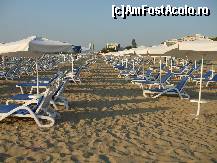 [P18] Plajele bulgaresti - Plaja din Sunny Beach, cuvantul de ordine...ordine » foto by valimi
 - 
<span class="allrVoted glyphicon glyphicon-heart hidden" id="av157268"></span>
<a class="m-l-10 hidden" id="sv157268" onclick="voting_Foto_DelVot(,157268,6052)" role="button">șterge vot <span class="glyphicon glyphicon-remove"></span></a>
<a id="v9157268" class=" c-red"  onclick="voting_Foto_SetVot(157268)" role="button"><span class="glyphicon glyphicon-heart-empty"></span> <b>LIKE</b> = Votează poza</a> <img class="hidden"  id="f157268W9" src="/imagini/loader.gif" border="0" /><span class="AjErrMes hidden" id="e157268ErM"></span>