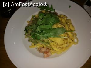 [P24] Restaurant Livada, fettucine cu creveți » foto by crismis
 - 
<span class="allrVoted glyphicon glyphicon-heart hidden" id="av814332"></span>
<a class="m-l-10 hidden" id="sv814332" onclick="voting_Foto_DelVot(,814332,6063)" role="button">șterge vot <span class="glyphicon glyphicon-remove"></span></a>
<a id="v9814332" class=" c-red"  onclick="voting_Foto_SetVot(814332)" role="button"><span class="glyphicon glyphicon-heart-empty"></span> <b>LIKE</b> = Votează poza</a> <img class="hidden"  id="f814332W9" src="/imagini/loader.gif" border="0" /><span class="AjErrMes hidden" id="e814332ErM"></span>