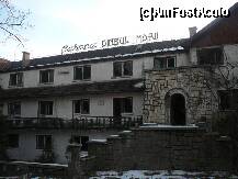 [P02] Fosta cabana Dambul Morii, in prezent devastata si lasata in paragina » foto by Claudiu U.
 - 
<span class="allrVoted glyphicon glyphicon-heart hidden" id="av190275"></span>
<a class="m-l-10 hidden" id="sv190275" onclick="voting_Foto_DelVot(,190275,6094)" role="button">șterge vot <span class="glyphicon glyphicon-remove"></span></a>
<a id="v9190275" class=" c-red"  onclick="voting_Foto_SetVot(190275)" role="button"><span class="glyphicon glyphicon-heart-empty"></span> <b>LIKE</b> = Votează poza</a> <img class="hidden"  id="f190275W9" src="/imagini/loader.gif" border="0" /><span class="AjErrMes hidden" id="e190275ErM"></span>