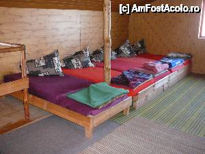 [P07] O parte a spaţiului de cazare » foto by Claudiu U.
 - 
<span class="allrVoted glyphicon glyphicon-heart hidden" id="av479921"></span>
<a class="m-l-10 hidden" id="sv479921" onclick="voting_Foto_DelVot(,479921,6094)" role="button">șterge vot <span class="glyphicon glyphicon-remove"></span></a>
<a id="v9479921" class=" c-red"  onclick="voting_Foto_SetVot(479921)" role="button"><span class="glyphicon glyphicon-heart-empty"></span> <b>LIKE</b> = Votează poza</a> <img class="hidden"  id="f479921W9" src="/imagini/loader.gif" border="0" /><span class="AjErrMes hidden" id="e479921ErM"></span>