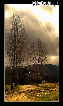 [P02] Soarele ne mangaia inca de la inceput » foto by private_rayen
 - 
<span class="allrVoted glyphicon glyphicon-heart hidden" id="av306467"></span>
<a class="m-l-10 hidden" id="sv306467" onclick="voting_Foto_DelVot(,306467,6094)" role="button">șterge vot <span class="glyphicon glyphicon-remove"></span></a>
<a id="v9306467" class=" c-red"  onclick="voting_Foto_SetVot(306467)" role="button"><span class="glyphicon glyphicon-heart-empty"></span> <b>LIKE</b> = Votează poza</a> <img class="hidden"  id="f306467W9" src="/imagini/loader.gif" border="0" /><span class="AjErrMes hidden" id="e306467ErM"></span>