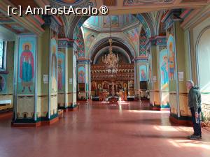 [P10] Chițcani, Mănăstirea Noul Neamț, Biserica „Adormirea Maicii Domnului” (biserica de iarnă), interior » foto by mprofeanu
 - 
<span class="allrVoted glyphicon glyphicon-heart hidden" id="av1490409"></span>
<a class="m-l-10 hidden" id="sv1490409" onclick="voting_Foto_DelVot(,1490409,6113)" role="button">șterge vot <span class="glyphicon glyphicon-remove"></span></a>
<a id="v91490409" class=" c-red"  onclick="voting_Foto_SetVot(1490409)" role="button"><span class="glyphicon glyphicon-heart-empty"></span> <b>LIKE</b> = Votează poza</a> <img class="hidden"  id="f1490409W9" src="/imagini/loader.gif" border="0" /><span class="AjErrMes hidden" id="e1490409ErM"></span>