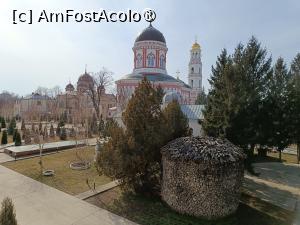 [P29] Chițcani, Mănăstirea Noul Neamț, Catedrala „Înălțarea Domnului”, Clopotnița, Biserica Adormirea Maicii Domnului pozate de sus de la Trapeză » foto by mprofeanu
 - 
<span class="allrVoted glyphicon glyphicon-heart hidden" id="av1490428"></span>
<a class="m-l-10 hidden" id="sv1490428" onclick="voting_Foto_DelVot(,1490428,6113)" role="button">șterge vot <span class="glyphicon glyphicon-remove"></span></a>
<a id="v91490428" class=" c-red"  onclick="voting_Foto_SetVot(1490428)" role="button"><span class="glyphicon glyphicon-heart-empty"></span> <b>LIKE</b> = Votează poza</a> <img class="hidden"  id="f1490428W9" src="/imagini/loader.gif" border="0" /><span class="AjErrMes hidden" id="e1490428ErM"></span>