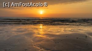 [P19] Apus de soare la Berck sur Mer » foto by Mika
 - 
<span class="allrVoted glyphicon glyphicon-heart hidden" id="av1478603"></span>
<a class="m-l-10 hidden" id="sv1478603" onclick="voting_Foto_DelVot(,1478603,6118)" role="button">șterge vot <span class="glyphicon glyphicon-remove"></span></a>
<a id="v91478603" class=" c-red"  onclick="voting_Foto_SetVot(1478603)" role="button"><span class="glyphicon glyphicon-heart-empty"></span> <b>LIKE</b> = Votează poza</a> <img class="hidden"  id="f1478603W9" src="/imagini/loader.gif" border="0" /><span class="AjErrMes hidden" id="e1478603ErM"></span>