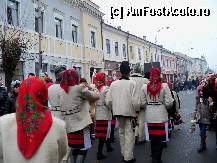 [P17] Festivalul de Datini si Obiceiuri de Iarna “MARMATIA” – Sighetul Marmatiei » foto by Lumis66
 - 
<span class="allrVoted glyphicon glyphicon-heart hidden" id="av285109"></span>
<a class="m-l-10 hidden" id="sv285109" onclick="voting_Foto_DelVot(,285109,6200)" role="button">șterge vot <span class="glyphicon glyphicon-remove"></span></a>
<a id="v9285109" class=" c-red"  onclick="voting_Foto_SetVot(285109)" role="button"><span class="glyphicon glyphicon-heart-empty"></span> <b>LIKE</b> = Votează poza</a> <img class="hidden"  id="f285109W9" src="/imagini/loader.gif" border="0" /><span class="AjErrMes hidden" id="e285109ErM"></span>