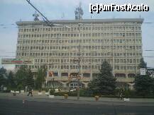 [P62] Primăria Ploieşti şi Prefectura Prahova sau Palatul Administrativ din Ploieşti !! » foto by RobertCodescu
 - 
<span class="allrVoted glyphicon glyphicon-heart hidden" id="av143435"></span>
<a class="m-l-10 hidden" id="sv143435" onclick="voting_Foto_DelVot(,143435,6204)" role="button">șterge vot <span class="glyphicon glyphicon-remove"></span></a>
<a id="v9143435" class=" c-red"  onclick="voting_Foto_SetVot(143435)" role="button"><span class="glyphicon glyphicon-heart-empty"></span> <b>LIKE</b> = Votează poza</a> <img class="hidden"  id="f143435W9" src="/imagini/loader.gif" border="0" /><span class="AjErrMes hidden" id="e143435ErM"></span>