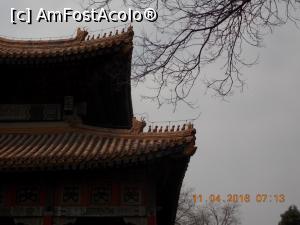 [P57] Beijing, Colegiul Imperial, Pavilionul Biyong, detaliu cu simbolurile împărătești de pe acoperiș, numărul lor arată importanța sălii » foto by mprofeanu
 - 
<span class="allrVoted glyphicon glyphicon-heart hidden" id="av831321"></span>
<a class="m-l-10 hidden" id="sv831321" onclick="voting_Foto_DelVot(,831321,6234)" role="button">șterge vot <span class="glyphicon glyphicon-remove"></span></a>
<a id="v9831321" class=" c-red"  onclick="voting_Foto_SetVot(831321)" role="button"><span class="glyphicon glyphicon-heart-empty"></span> <b>LIKE</b> = Votează poza</a> <img class="hidden"  id="f831321W9" src="/imagini/loader.gif" border="0" /><span class="AjErrMes hidden" id="e831321ErM"></span>