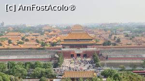 [P01] Orasul Interzis este un simbol al trecutului imperial al Chinei si al maretiei sale arhitecturale, servind drept palat imperial pentru 24 de imparati in timpul dinastiilor Ming si Qing. Este inconjurat de ziduri inalte de 10 metri, protejate de turnuri inalte in colturi si de un sant lat de 50 de metri care proteja resedinta imparatului in cazul unui atac. » foto by geani anto
 - 
<span class="allrVoted glyphicon glyphicon-heart hidden" id="av1488048"></span>
<a class="m-l-10 hidden" id="sv1488048" onclick="voting_Foto_DelVot(,1488048,6234)" role="button">șterge vot <span class="glyphicon glyphicon-remove"></span></a>
<a id="v91488048" class=" c-red"  onclick="voting_Foto_SetVot(1488048)" role="button"><span class="glyphicon glyphicon-heart-empty"></span> <b>LIKE</b> = Votează poza</a> <img class="hidden"  id="f1488048W9" src="/imagini/loader.gif" border="0" /><span class="AjErrMes hidden" id="e1488048ErM"></span>