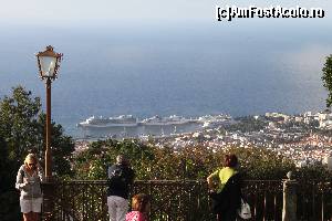 [P15] Msc Simfonia, asteptandu-ne in portul Funchal.  » foto by traian53
 - 
<span class="allrVoted glyphicon glyphicon-heart hidden" id="av572199"></span>
<a class="m-l-10 hidden" id="sv572199" onclick="voting_Foto_DelVot(,572199,6238)" role="button">șterge vot <span class="glyphicon glyphicon-remove"></span></a>
<a id="v9572199" class=" c-red"  onclick="voting_Foto_SetVot(572199)" role="button"><span class="glyphicon glyphicon-heart-empty"></span> <b>LIKE</b> = Votează poza</a> <img class="hidden"  id="f572199W9" src="/imagini/loader.gif" border="0" /><span class="AjErrMes hidden" id="e572199ErM"></span>