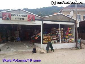 [P78] Skala Potamia. Supermarket Thassos. De aici am cumpărat un magnet.  » foto by ovidiuyepi
 - 
<span class="allrVoted glyphicon glyphicon-heart hidden" id="av642209"></span>
<a class="m-l-10 hidden" id="sv642209" onclick="voting_Foto_DelVot(,642209,6346)" role="button">șterge vot <span class="glyphicon glyphicon-remove"></span></a>
<a id="v9642209" class=" c-red"  onclick="voting_Foto_SetVot(642209)" role="button"><span class="glyphicon glyphicon-heart-empty"></span> <b>LIKE</b> = Votează poza</a> <img class="hidden"  id="f642209W9" src="/imagini/loader.gif" border="0" /><span class="AjErrMes hidden" id="e642209ErM"></span>