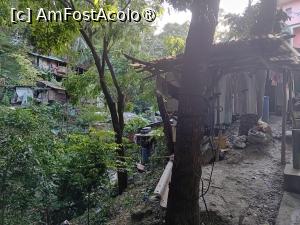 [P13] Case din Savang in ins Mindoro » foto by raduc30
 - 
<span class="allrVoted glyphicon glyphicon-heart hidden" id="av1507548"></span>
<a class="m-l-10 hidden" id="sv1507548" onclick="voting_Foto_DelVot(,1507548,6389)" role="button">șterge vot <span class="glyphicon glyphicon-remove"></span></a>
<a id="v91507548" class=" c-red"  onclick="voting_Foto_SetVot(1507548)" role="button"><span class="glyphicon glyphicon-heart-empty"></span> <b>LIKE</b> = Votează poza</a> <img class="hidden"  id="f1507548W9" src="/imagini/loader.gif" border="0" /><span class="AjErrMes hidden" id="e1507548ErM"></span>