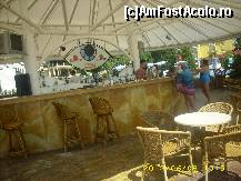 [P03] barul de la piscina » foto by robertinaste
 - 
<span class="allrVoted glyphicon glyphicon-heart hidden" id="av331042"></span>
<a class="m-l-10 hidden" id="sv331042" onclick="voting_Foto_DelVot(,331042,6487)" role="button">șterge vot <span class="glyphicon glyphicon-remove"></span></a>
<a id="v9331042" class=" c-red"  onclick="voting_Foto_SetVot(331042)" role="button"><span class="glyphicon glyphicon-heart-empty"></span> <b>LIKE</b> = Votează poza</a> <img class="hidden"  id="f331042W9" src="/imagini/loader.gif" border="0" /><span class="AjErrMes hidden" id="e331042ErM"></span>