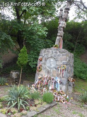 [P24] Băile Szejke - Monumentul funerar Orbán Balázs. » foto by iulianic
 - 
<span class="allrVoted glyphicon glyphicon-heart hidden" id="av1371728"></span>
<a class="m-l-10 hidden" id="sv1371728" onclick="voting_Foto_DelVot(,1371728,6675)" role="button">șterge vot <span class="glyphicon glyphicon-remove"></span></a>
<a id="v91371728" class=" c-red"  onclick="voting_Foto_SetVot(1371728)" role="button"><span class="glyphicon glyphicon-heart-empty"></span> <b>LIKE</b> = Votează poza</a> <img class="hidden"  id="f1371728W9" src="/imagini/loader.gif" border="0" /><span class="AjErrMes hidden" id="e1371728ErM"></span>