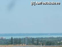 [P23] Lacul Balaton, vazut de pe autostrada. Suntem aproape de casa... » foto by velker tiberiu
 - 
<span class="allrVoted glyphicon glyphicon-heart hidden" id="av196248"></span>
<a class="m-l-10 hidden" id="sv196248" onclick="voting_Foto_DelVot(,196248,6716)" role="button">șterge vot <span class="glyphicon glyphicon-remove"></span></a>
<a id="v9196248" class=" c-red"  onclick="voting_Foto_SetVot(196248)" role="button"><span class="glyphicon glyphicon-heart-empty"></span> <b>LIKE</b> = Votează poza</a> <img class="hidden"  id="f196248W9" src="/imagini/loader.gif" border="0" /><span class="AjErrMes hidden" id="e196248ErM"></span>