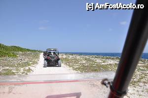 [P09] optionala cu atv-uri, se ajunge fix unde se intalneste oceanul cu marea caraibelor, vizitam locul unde s-a filmat 'piratii din caraibe'... cool, nu? privelistea in dreapta, fantastica!!!  » foto by narcisala
 - 
<span class="allrVoted glyphicon glyphicon-heart hidden" id="av465829"></span>
<a class="m-l-10 hidden" id="sv465829" onclick="voting_Foto_DelVot(,465829,6729)" role="button">șterge vot <span class="glyphicon glyphicon-remove"></span></a>
<a id="v9465829" class=" c-red"  onclick="voting_Foto_SetVot(465829)" role="button"><span class="glyphicon glyphicon-heart-empty"></span> <b>LIKE</b> = Votează poza</a> <img class="hidden"  id="f465829W9" src="/imagini/loader.gif" border="0" /><span class="AjErrMes hidden" id="e465829ErM"></span>