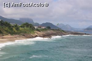 [P53] Rio de Janeiro, Fortul Copacabana văzut de la Pedra do Arpoador, poză mărită la maxim, de văd cele două turele...  » foto by mprofeanu
 - 
<span class="allrVoted glyphicon glyphicon-heart hidden" id="av1154963"></span>
<a class="m-l-10 hidden" id="sv1154963" onclick="voting_Foto_DelVot(,1154963,6730)" role="button">șterge vot <span class="glyphicon glyphicon-remove"></span></a>
<a id="v91154963" class=" c-red"  onclick="voting_Foto_SetVot(1154963)" role="button"><span class="glyphicon glyphicon-heart-empty"></span> <b>LIKE</b> = Votează poza</a> <img class="hidden"  id="f1154963W9" src="/imagini/loader.gif" border="0" /><span class="AjErrMes hidden" id="e1154963ErM"></span>