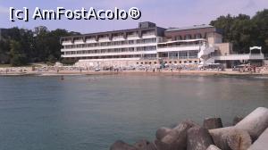 [P01] Acesta este hotelul Nympfa, in apropiere se afla un ponton pe care este chiar placut sa te plimbi...  » foto by LENY
 - 
<span class="allrVoted glyphicon glyphicon-heart hidden" id="av777147"></span>
<a class="m-l-10 hidden" id="sv777147" onclick="voting_Foto_DelVot(,777147,6761)" role="button">șterge vot <span class="glyphicon glyphicon-remove"></span></a>
<a id="v9777147" class=" c-red"  onclick="voting_Foto_SetVot(777147)" role="button"><span class="glyphicon glyphicon-heart-empty"></span> <b>LIKE</b> = Votează poza</a> <img class="hidden"  id="f777147W9" src="/imagini/loader.gif" border="0" /><span class="AjErrMes hidden" id="e777147ErM"></span>