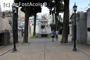 [P42] Buenos Aires, Cementerio de la Recoleta, Mausoleul lui Carlos Pellegrini, președinte al Argentinei, francmason, frumos așezat » foto by mprofeanu
 - 
<span class="allrVoted glyphicon glyphicon-heart hidden" id="av1160721"></span>
<a class="m-l-10 hidden" id="sv1160721" onclick="voting_Foto_DelVot(,1160721,6764)" role="button">șterge vot <span class="glyphicon glyphicon-remove"></span></a>
<a id="v91160721" class=" c-red"  onclick="voting_Foto_SetVot(1160721)" role="button"><span class="glyphicon glyphicon-heart-empty"></span> <b>LIKE</b> = Votează poza</a> <img class="hidden"  id="f1160721W9" src="/imagini/loader.gif" border="0" /><span class="AjErrMes hidden" id="e1160721ErM"></span>