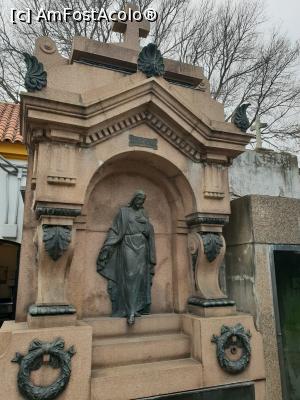 [P14] la pas prin cimitirul La Recoleta » foto by robert
 - 
<span class="allrVoted glyphicon glyphicon-heart hidden" id="av1038193"></span>
<a class="m-l-10 hidden" id="sv1038193" onclick="voting_Foto_DelVot(,1038193,6764)" role="button">șterge vot <span class="glyphicon glyphicon-remove"></span></a>
<a id="v91038193" class=" c-red"  onclick="voting_Foto_SetVot(1038193)" role="button"><span class="glyphicon glyphicon-heart-empty"></span> <b>LIKE</b> = Votează poza</a> <img class="hidden"  id="f1038193W9" src="/imagini/loader.gif" border="0" /><span class="AjErrMes hidden" id="e1038193ErM"></span>