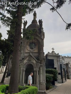 [P59] la pas prin cimitirul La Recoleta » foto by robert
 - 
<span class="allrVoted glyphicon glyphicon-heart hidden" id="av1038241"></span>
<a class="m-l-10 hidden" id="sv1038241" onclick="voting_Foto_DelVot(,1038241,6764)" role="button">șterge vot <span class="glyphicon glyphicon-remove"></span></a>
<a id="v91038241" class=" c-red"  onclick="voting_Foto_SetVot(1038241)" role="button"><span class="glyphicon glyphicon-heart-empty"></span> <b>LIKE</b> = Votează poza</a> <img class="hidden"  id="f1038241W9" src="/imagini/loader.gif" border="0" /><span class="AjErrMes hidden" id="e1038241ErM"></span>