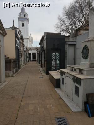 [P06] la pas prin cimitirul La Recoleta » foto by robert
 - 
<span class="allrVoted glyphicon glyphicon-heart hidden" id="av1038179"></span>
<a class="m-l-10 hidden" id="sv1038179" onclick="voting_Foto_DelVot(,1038179,6764)" role="button">șterge vot <span class="glyphicon glyphicon-remove"></span></a>
<a id="v91038179" class=" c-red"  onclick="voting_Foto_SetVot(1038179)" role="button"><span class="glyphicon glyphicon-heart-empty"></span> <b>LIKE</b> = Votează poza</a> <img class="hidden"  id="f1038179W9" src="/imagini/loader.gif" border="0" /><span class="AjErrMes hidden" id="e1038179ErM"></span>