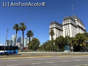 [P56] Edificio Libertador » foto by AZE
 - 
<span class="allrVoted glyphicon glyphicon-heart hidden" id="av1533272"></span>
<a class="m-l-10 hidden" id="sv1533272" onclick="voting_Foto_DelVot(,1533272,6764)" role="button">șterge vot <span class="glyphicon glyphicon-remove"></span></a>
<a id="v91533272" class=" c-red"  onclick="voting_Foto_SetVot(1533272)" role="button"><span class="glyphicon glyphicon-heart-empty"></span> <b>LIKE</b> = Votează poza</a> <img class="hidden"  id="f1533272W9" src="/imagini/loader.gif" border="0" /><span class="AjErrMes hidden" id="e1533272ErM"></span>
