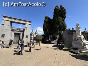 [P13] Cimitirul Recoleta » foto by AZE
 - 
<span class="allrVoted glyphicon glyphicon-heart hidden" id="av1533607"></span>
<a class="m-l-10 hidden" id="sv1533607" onclick="voting_Foto_DelVot(,1533607,6764)" role="button">șterge vot <span class="glyphicon glyphicon-remove"></span></a>
<a id="v91533607" class=" c-red"  onclick="voting_Foto_SetVot(1533607)" role="button"><span class="glyphicon glyphicon-heart-empty"></span> <b>LIKE</b> = Votează poza</a> <img class="hidden"  id="f1533607W9" src="/imagini/loader.gif" border="0" /><span class="AjErrMes hidden" id="e1533607ErM"></span>