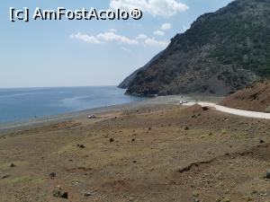 [P37] Capul Kipos și plaja de pietricele negre, Kipi Beach. Unul din capetele insulei unde drumul se înfundă.  » foto by Aurici
 - 
<span class="allrVoted glyphicon glyphicon-heart hidden" id="av1082137"></span>
<a class="m-l-10 hidden" id="sv1082137" onclick="voting_Foto_DelVot(,1082137,6801)" role="button">șterge vot <span class="glyphicon glyphicon-remove"></span></a>
<a id="v91082137" class=" c-red"  onclick="voting_Foto_SetVot(1082137)" role="button"><span class="glyphicon glyphicon-heart-empty"></span> <b>LIKE</b> = Votează poza</a> <img class="hidden"  id="f1082137W9" src="/imagini/loader.gif" border="0" /><span class="AjErrMes hidden" id="e1082137ErM"></span>