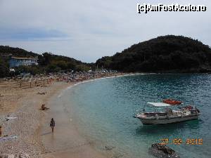 [P29] Sarakiniko Beach - Vedere de pe scara care duce la Taverna Agali.  » foto by iulianic
 - 
<span class="allrVoted glyphicon glyphicon-heart hidden" id="av680241"></span>
<a class="m-l-10 hidden" id="sv680241" onclick="voting_Foto_DelVot(,680241,6811)" role="button">șterge vot <span class="glyphicon glyphicon-remove"></span></a>
<a id="v9680241" class=" c-red"  onclick="voting_Foto_SetVot(680241)" role="button"><span class="glyphicon glyphicon-heart-empty"></span> <b>LIKE</b> = Votează poza</a> <img class="hidden"  id="f680241W9" src="/imagini/loader.gif" border="0" /><span class="AjErrMes hidden" id="e680241ErM"></span>