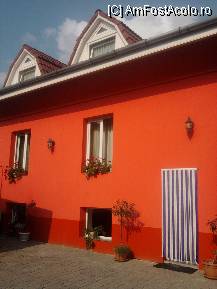 [P13] vedere din spatele pensiunii,pe unde se afla de fapt intrarea » foto by ms65
 - 
<span class="allrVoted glyphicon glyphicon-heart hidden" id="av112445"></span>
<a class="m-l-10 hidden" id="sv112445" onclick="voting_Foto_DelVot(,112445,6844)" role="button">șterge vot <span class="glyphicon glyphicon-remove"></span></a>
<a id="v9112445" class=" c-red"  onclick="voting_Foto_SetVot(112445)" role="button"><span class="glyphicon glyphicon-heart-empty"></span> <b>LIKE</b> = Votează poza</a> <img class="hidden"  id="f112445W9" src="/imagini/loader.gif" border="0" /><span class="AjErrMes hidden" id="e112445ErM"></span>