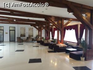 [P17] Mistral Moieciu. Spatiul larg de la parter destinat discutiilor si relaxarii.  » foto by Floria
 - 
<span class="allrVoted glyphicon glyphicon-heart hidden" id="av960120"></span>
<a class="m-l-10 hidden" id="sv960120" onclick="voting_Foto_DelVot(,960120,6845)" role="button">șterge vot <span class="glyphicon glyphicon-remove"></span></a>
<a id="v9960120" class=" c-red"  onclick="voting_Foto_SetVot(960120)" role="button"><span class="glyphicon glyphicon-heart-empty"></span> <b>LIKE</b> = Votează poza</a> <img class="hidden"  id="f960120W9" src="/imagini/loader.gif" border="0" /><span class="AjErrMes hidden" id="e960120ErM"></span>