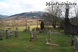 [P54] Cimitirul micuț din curtea bisericii din Balquhidder.  » foto by ariciu
 - 
<span class="allrVoted glyphicon glyphicon-heart hidden" id="av502431"></span>
<a class="m-l-10 hidden" id="sv502431" onclick="voting_Foto_DelVot(,502431,6898)" role="button">șterge vot <span class="glyphicon glyphicon-remove"></span></a>
<a id="v9502431" class=" c-red"  onclick="voting_Foto_SetVot(502431)" role="button"><span class="glyphicon glyphicon-heart-empty"></span> <b>LIKE</b> = Votează poza</a> <img class="hidden"  id="f502431W9" src="/imagini/loader.gif" border="0" /><span class="AjErrMes hidden" id="e502431ErM"></span>