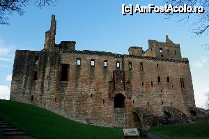 [P09] Palatul Linlithgow - vedere din lateral. În dreapta e loch-ul.  » foto by ariciu
 - 
<span class="allrVoted glyphicon glyphicon-heart hidden" id="av502386"></span>
<a class="m-l-10 hidden" id="sv502386" onclick="voting_Foto_DelVot(,502386,6898)" role="button">șterge vot <span class="glyphicon glyphicon-remove"></span></a>
<a id="v9502386" class=" c-red"  onclick="voting_Foto_SetVot(502386)" role="button"><span class="glyphicon glyphicon-heart-empty"></span> <b>LIKE</b> = Votează poza</a> <img class="hidden"  id="f502386W9" src="/imagini/loader.gif" border="0" /><span class="AjErrMes hidden" id="e502386ErM"></span>