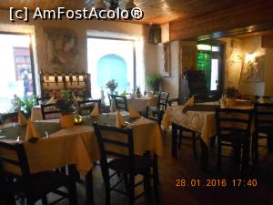 [P03] O parte din interiorul restaurantului.  » foto by Rodel
 - 
<span class="allrVoted glyphicon glyphicon-heart hidden" id="av716624"></span>
<a class="m-l-10 hidden" id="sv716624" onclick="voting_Foto_DelVot(,716624,6927)" role="button">șterge vot <span class="glyphicon glyphicon-remove"></span></a>
<a id="v9716624" class=" c-red"  onclick="voting_Foto_SetVot(716624)" role="button"><span class="glyphicon glyphicon-heart-empty"></span> <b>LIKE</b> = Votează poza</a> <img class="hidden"  id="f716624W9" src="/imagini/loader.gif" border="0" /><span class="AjErrMes hidden" id="e716624ErM"></span>