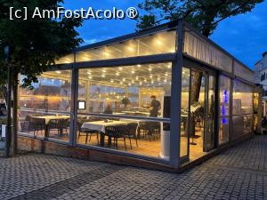 [P05] Terasa restaurantului » foto by AZE
 - 
<span class="allrVoted glyphicon glyphicon-heart hidden" id="av1483041"></span>
<a class="m-l-10 hidden" id="sv1483041" onclick="voting_Foto_DelVot(,1483041,6927)" role="button">șterge vot <span class="glyphicon glyphicon-remove"></span></a>
<a id="v91483041" class=" c-red"  onclick="voting_Foto_SetVot(1483041)" role="button"><span class="glyphicon glyphicon-heart-empty"></span> <b>LIKE</b> = Votează poza</a> <img class="hidden"  id="f1483041W9" src="/imagini/loader.gif" border="0" /><span class="AjErrMes hidden" id="e1483041ErM"></span>