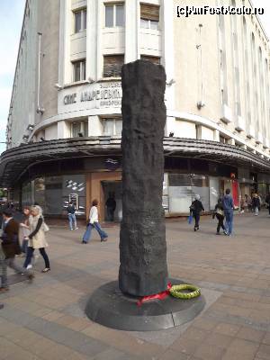 [P129] Piața Terazija, monument dedicat memoriei a cinci luptători antifasciști din al doilea război mondial, căzuți în 1941 » foto by Dragoș_MD
 - 
<span class="allrVoted glyphicon glyphicon-heart hidden" id="av624274"></span>
<a class="m-l-10 hidden" id="sv624274" onclick="voting_Foto_DelVot(,624274,7062)" role="button">șterge vot <span class="glyphicon glyphicon-remove"></span></a>
<a id="v9624274" class=" c-red"  onclick="voting_Foto_SetVot(624274)" role="button"><span class="glyphicon glyphicon-heart-empty"></span> <b>LIKE</b> = Votează poza</a> <img class="hidden"  id="f624274W9" src="/imagini/loader.gif" border="0" /><span class="AjErrMes hidden" id="e624274ErM"></span>