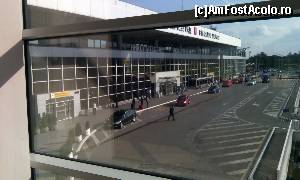 [P05] Aeroportul Nicola Tesla din Belgrad - platforma „plecări” » foto by Dragoș_MD
 - 
<span class="allrVoted glyphicon glyphicon-heart hidden" id="av623686"></span>
<a class="m-l-10 hidden" id="sv623686" onclick="voting_Foto_DelVot(,623686,7062)" role="button">șterge vot <span class="glyphicon glyphicon-remove"></span></a>
<a id="v9623686" class=" c-red"  onclick="voting_Foto_SetVot(623686)" role="button"><span class="glyphicon glyphicon-heart-empty"></span> <b>LIKE</b> = Votează poza</a> <img class="hidden"  id="f623686W9" src="/imagini/loader.gif" border="0" /><span class="AjErrMes hidden" id="e623686ErM"></span>